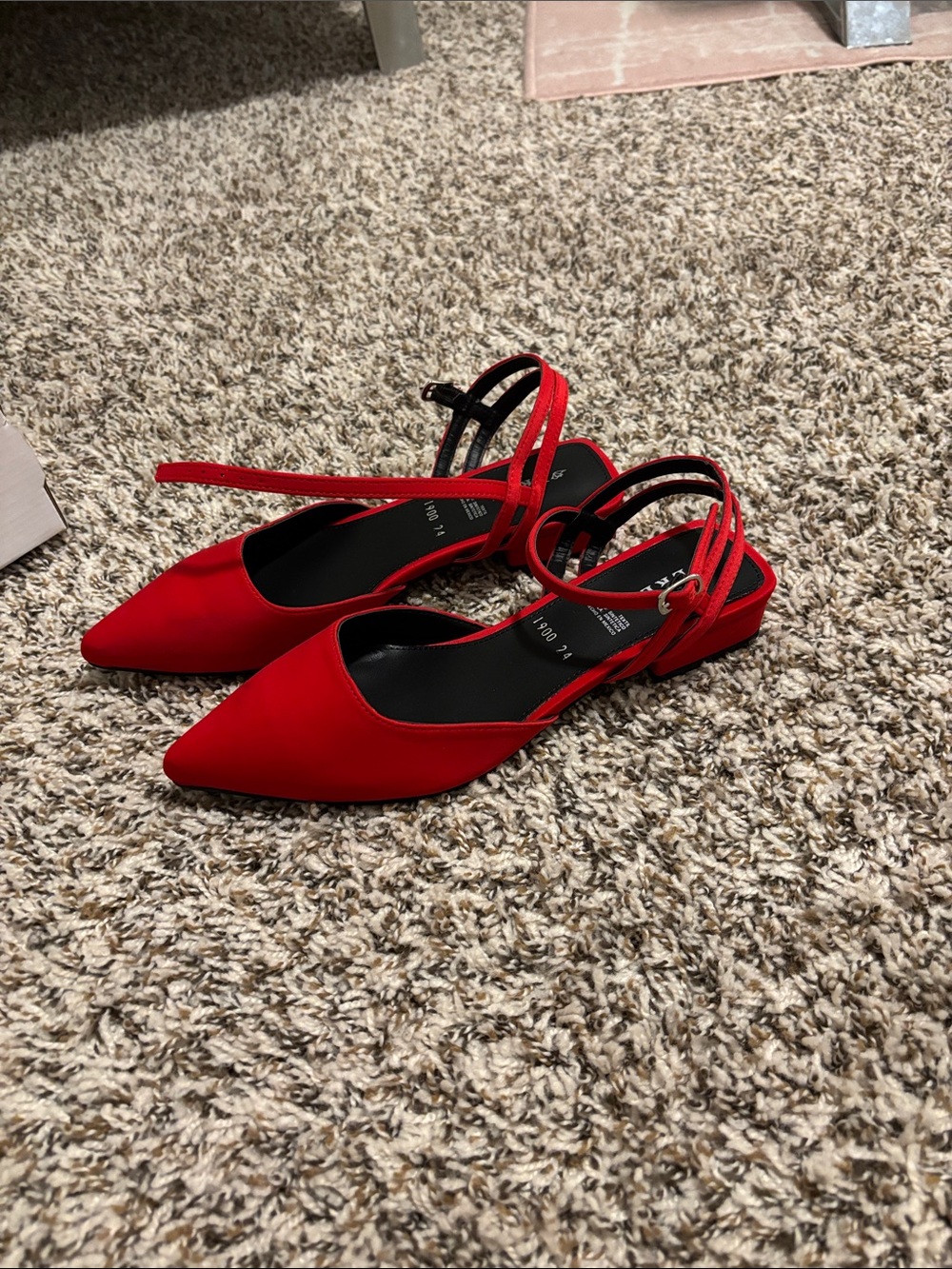 7 1/2 Red Pointed-Toe Slingback Flats - Women